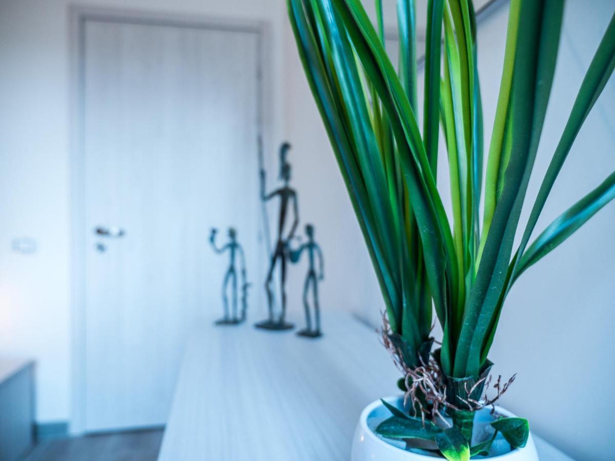 Chiaia Premium Flat, Naples Center, Near Seaside Apartment Ngoại thất bức ảnh