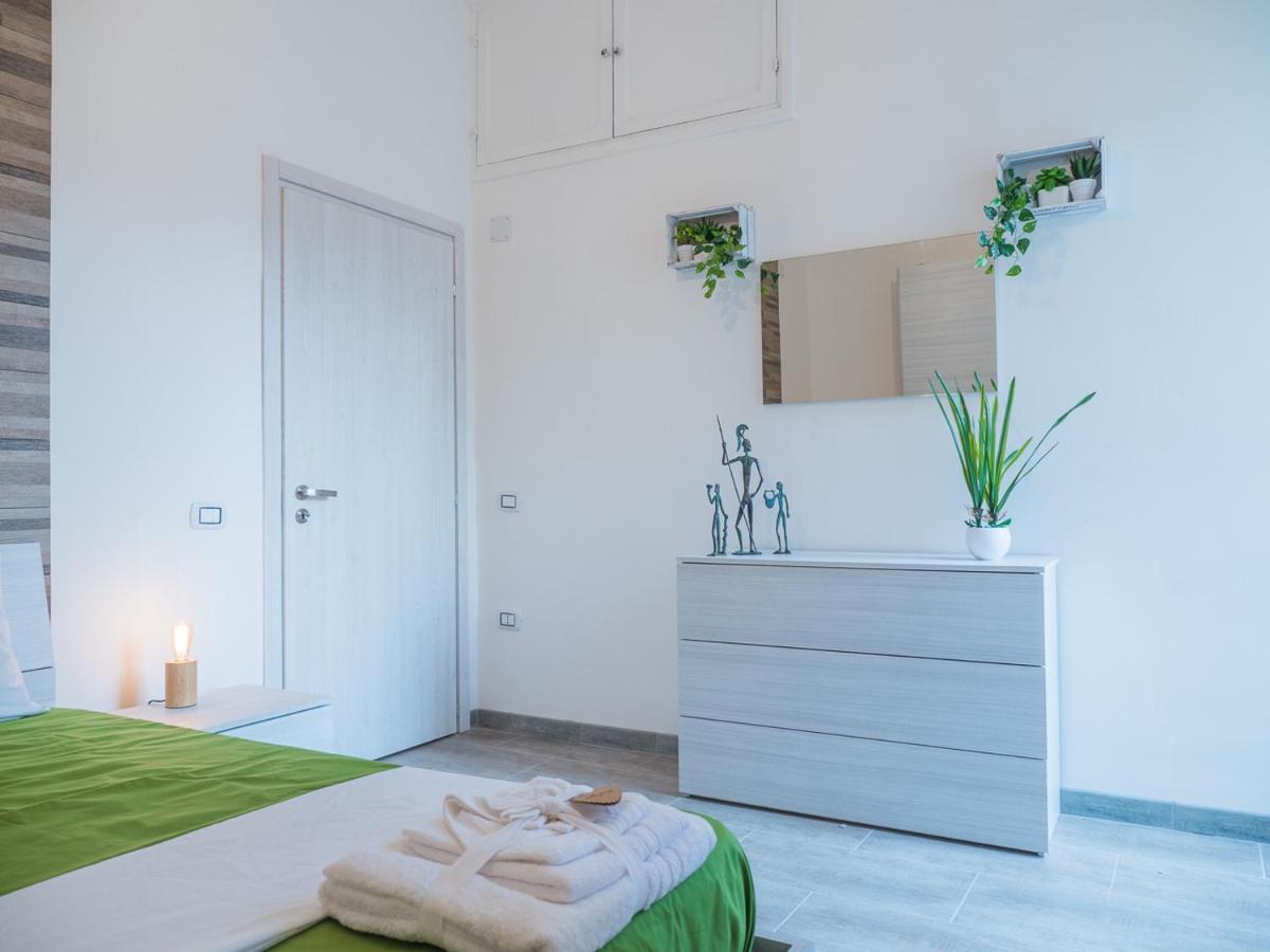 Chiaia Premium Flat, Naples Center, Near Seaside Apartment Ngoại thất bức ảnh